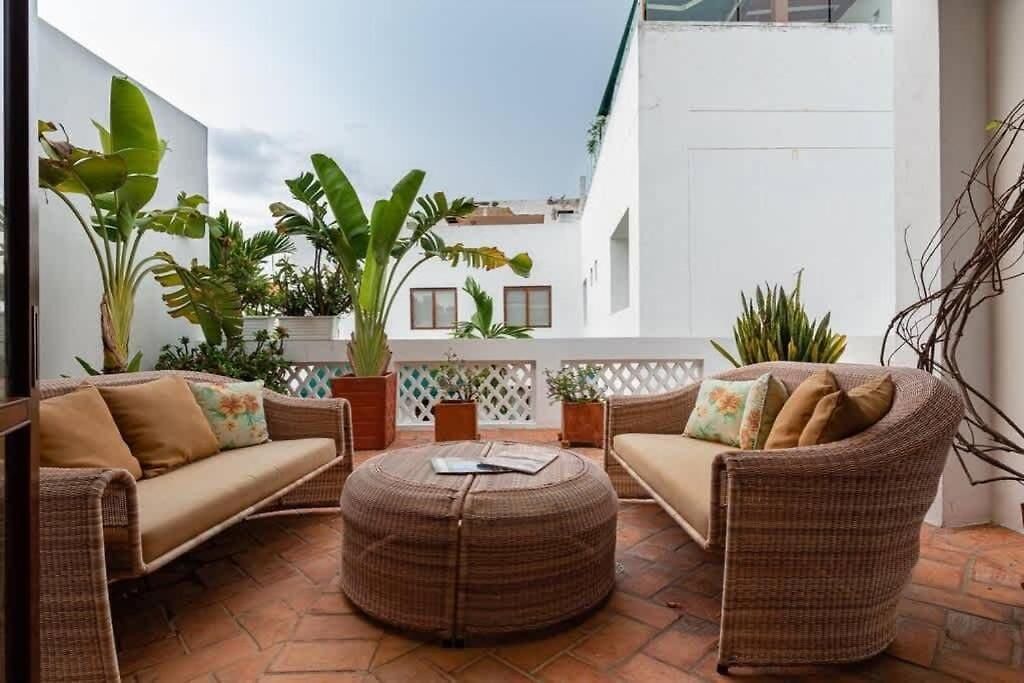 Luxury Private Pool & Rooftop Jacuzzi Сasa de vacaciones *