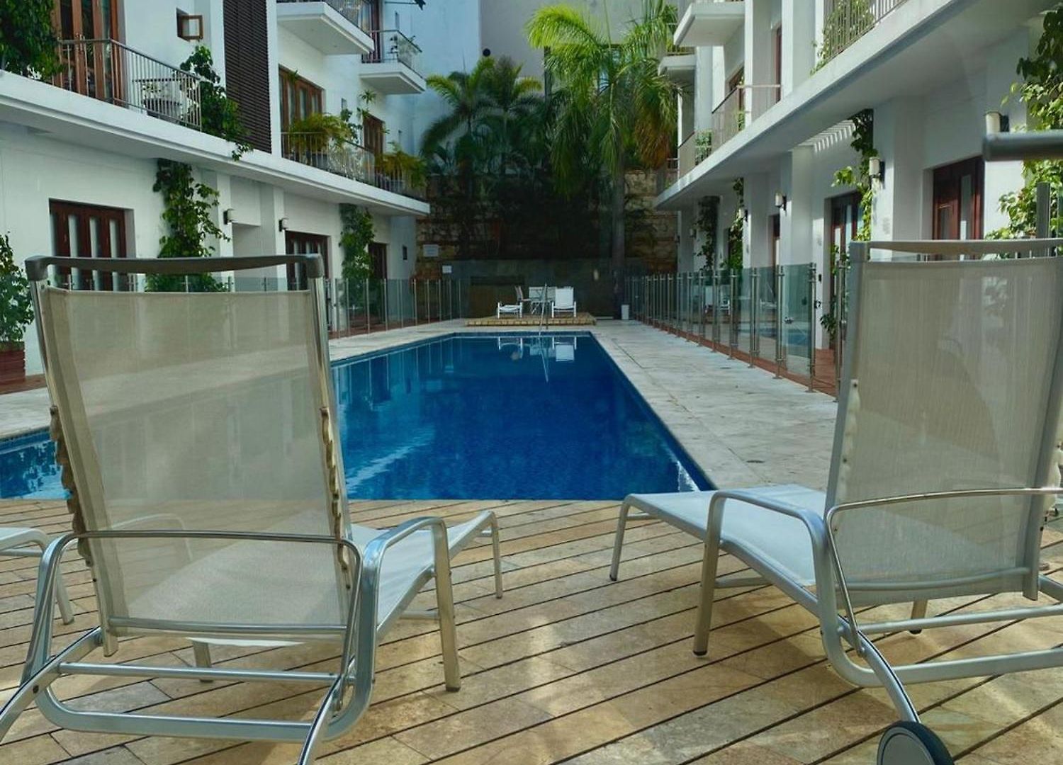 Сasa de vacaciones Luxury Private Pool & Rooftop Jacuzzi