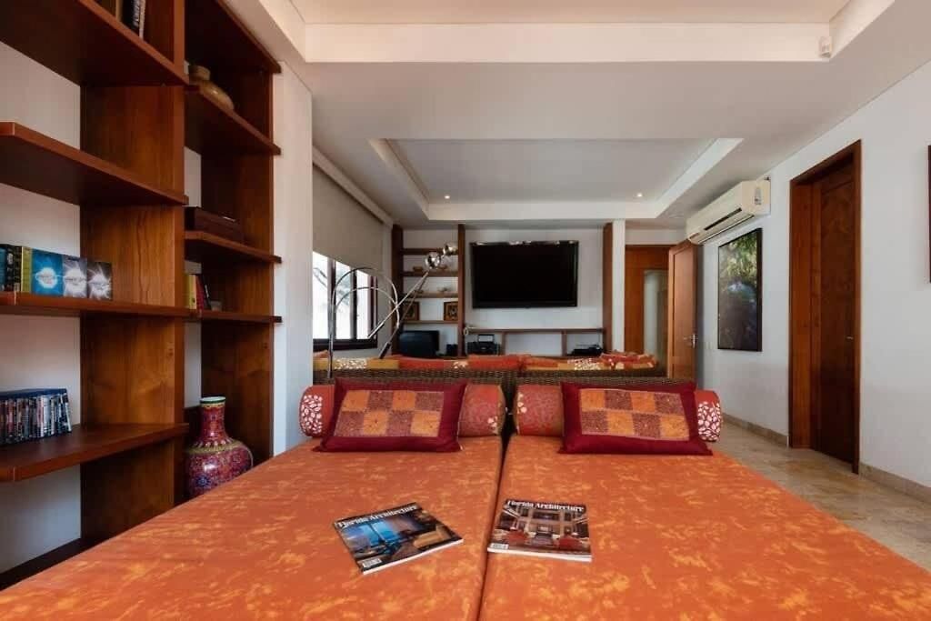 Сasa de vacaciones Luxury Private Pool & Rooftop Jacuzzi *