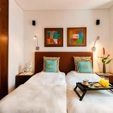 Сasa de vacaciones Luxury Private Pool & Rooftop Jacuzzi *