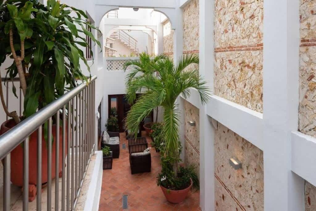 Сasa de vacaciones Luxury Private Pool & Rooftop Jacuzzi